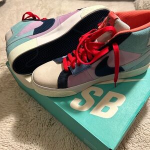 Nike SB Zoom Mid - Premium Sneakers Lilac “Mosaic”